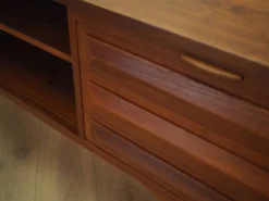Buffet en teck avec surfaces extensibles, Danemark, années 1970
