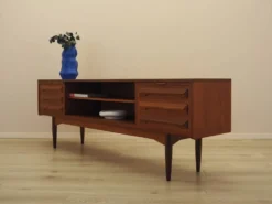 Buffet en teck avec surfaces extensibles, Danemark, années 1970