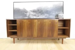 Buffet en teck avec tiroirs centraux, années 1960