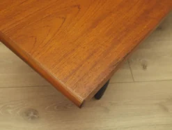 Buffet en teck, console danoise basse, années 1970