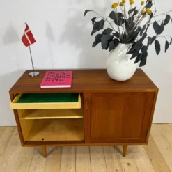Buffet en teck, Danemark 1960
