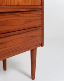 Buffet en teck, Danemark, années 1960