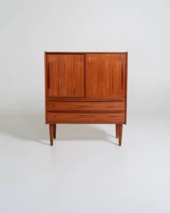 Buffet en teck, Danemark, années 1960