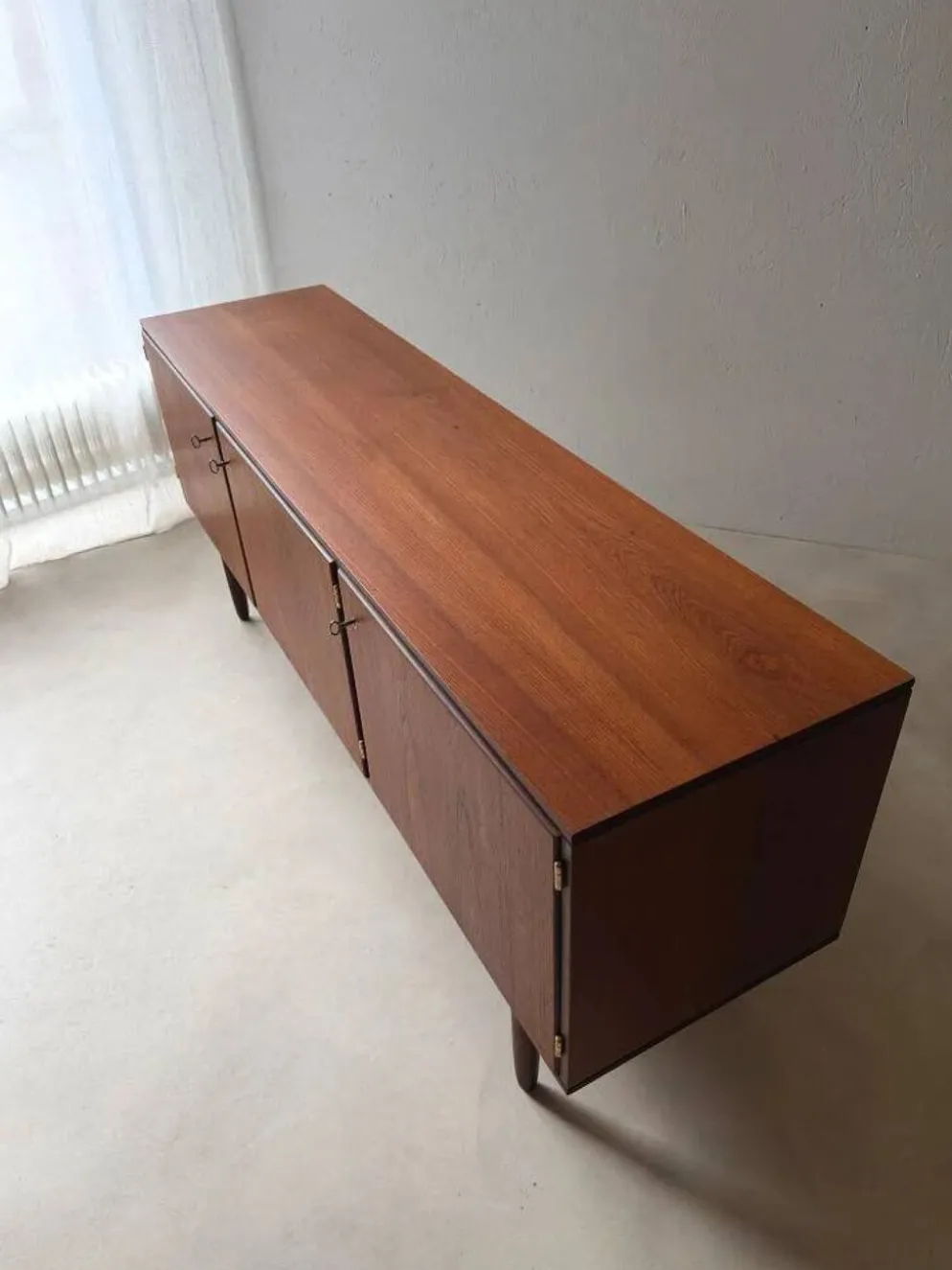 Buffet en teck danois des années 1960