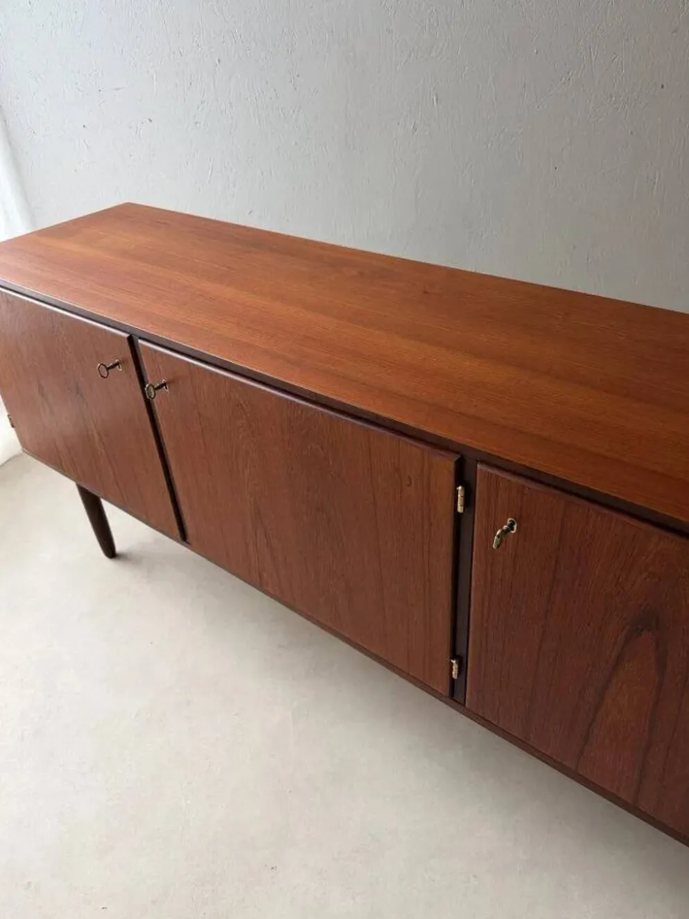 Buffet en teck danois des années 1960
