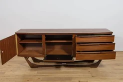 Buffet en teck des années 1960 par Beautility, Royaume-Uni