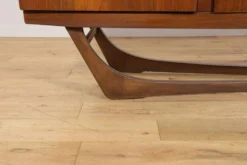 Buffet en teck des années 1960 par Beautility, Royaume-Uni