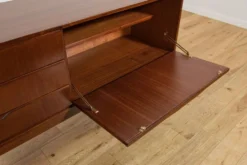 Buffet en teck des années 1960, Royaume-Uni