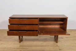 Buffet en teck des années 1960, Royaume-Uni