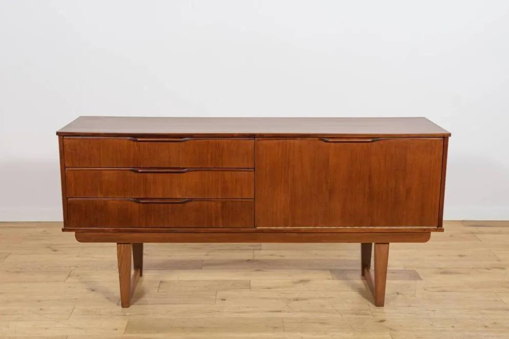 Buffet en teck des années 1960, Royaume-Uni