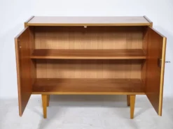 Buffet en teck des années 1960, style mid-century