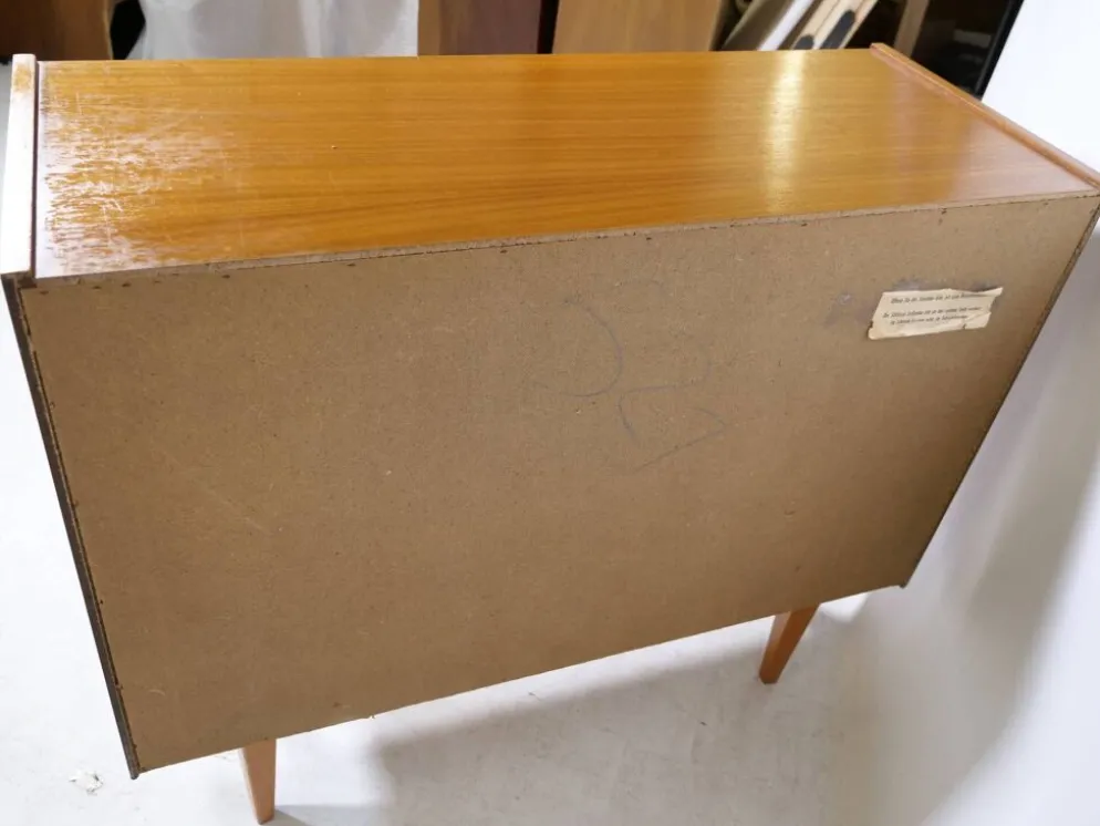 Buffet en teck des années 1960, style mid-century