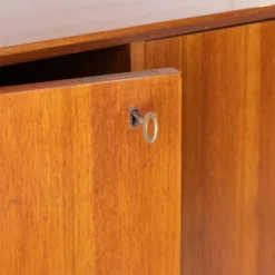 Buffet en teck de style mid-century moderne par George Coslin pour Faram, Italie, années 1960.