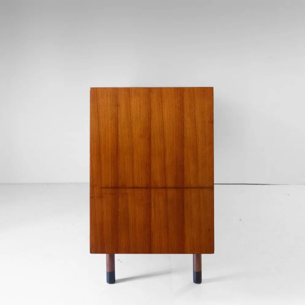 Buffet en teck de style mid-century moderne par George Coslin pour Faram, Italie, années 1960.