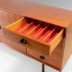 Buffet en teck de style mid-century moderne par George Coslin pour Faram, Italie, années 1960.