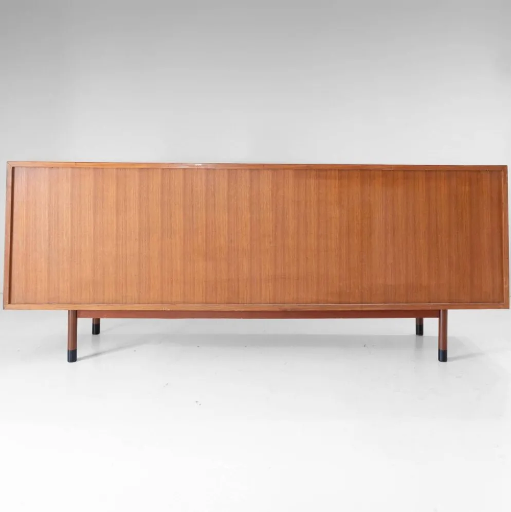 Buffet en teck de style mid-century moderne par George Coslin pour Faram, Italie, années 1960.