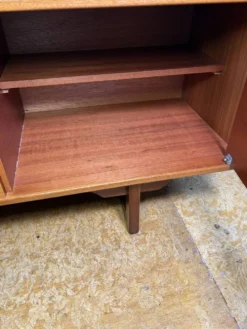 Buffet en teck de style scandinave, années 1960