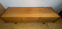 Buffet en teck de style scandinave, années 1960