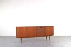 Buffet en teck du milieu du siècle de Skeie & Co. Norheimsund, années 1960.