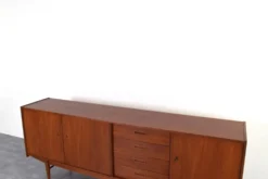 Buffet en teck du milieu du siècle de Skeie & Co. Norheimsund, années 1960.