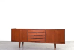 Buffet en teck du milieu du siècle de Skeie & Co. Norheimsund, années 1960.