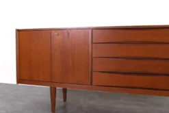 Buffet en teck du milieu du siècle de Skeie & Co. Norheimsund, années 1960.