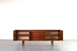 Buffet en teck du milieu du siècle de Skeie & Co. Norheimsund, années 1960.