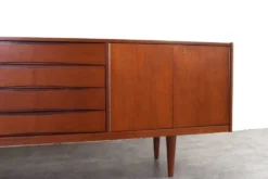 Buffet en teck du milieu du siècle de Skeie & Co. Norheimsund, années 1960.