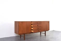 Buffet en teck du milieu du siècle par Klippan Korsør pour Ikea, années 1960.