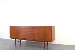Buffet en teck du milieu du siècle par Klippan Korsør pour Ikea, années 1960.
