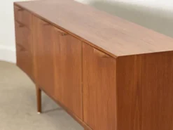 Buffet en teck McIntosh (Collection Dunvegan) 1960
