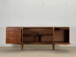 Buffet en teck McIntosh (Collection Dunvegan) 1960