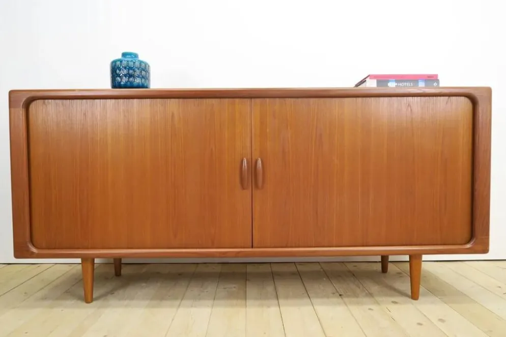 Buffet en teck par Dyrlund, années 1960