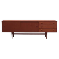 Buffet en teck par William Watting pour Fristho, années 1960.