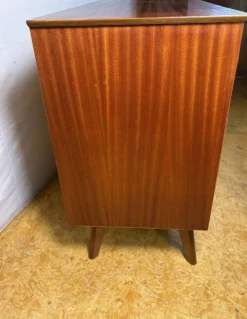 Buffet en teck Remploy vintage | Années 1950-1960 | Design britannique du milieu du siècle A