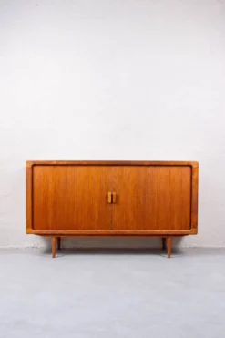 Buffet en teck vintage avec tiroirs, danois Silkeborg, milieu du siècle.