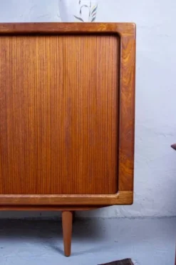Buffet en teck vintage avec tiroirs, danois Silkeborg, milieu du siècle.