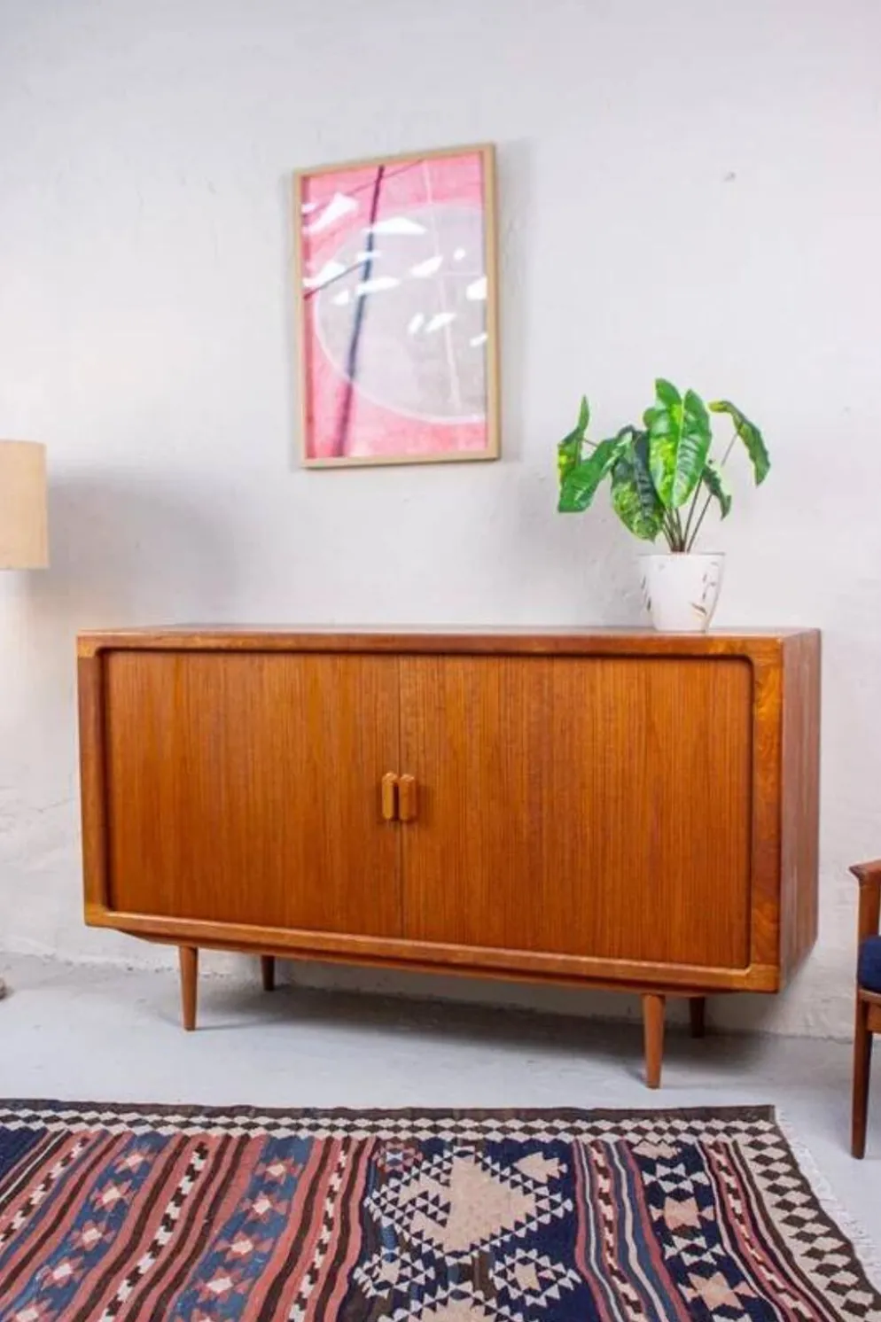 Buffet en teck vintage avec tiroirs, danois Silkeborg, milieu du siècle.