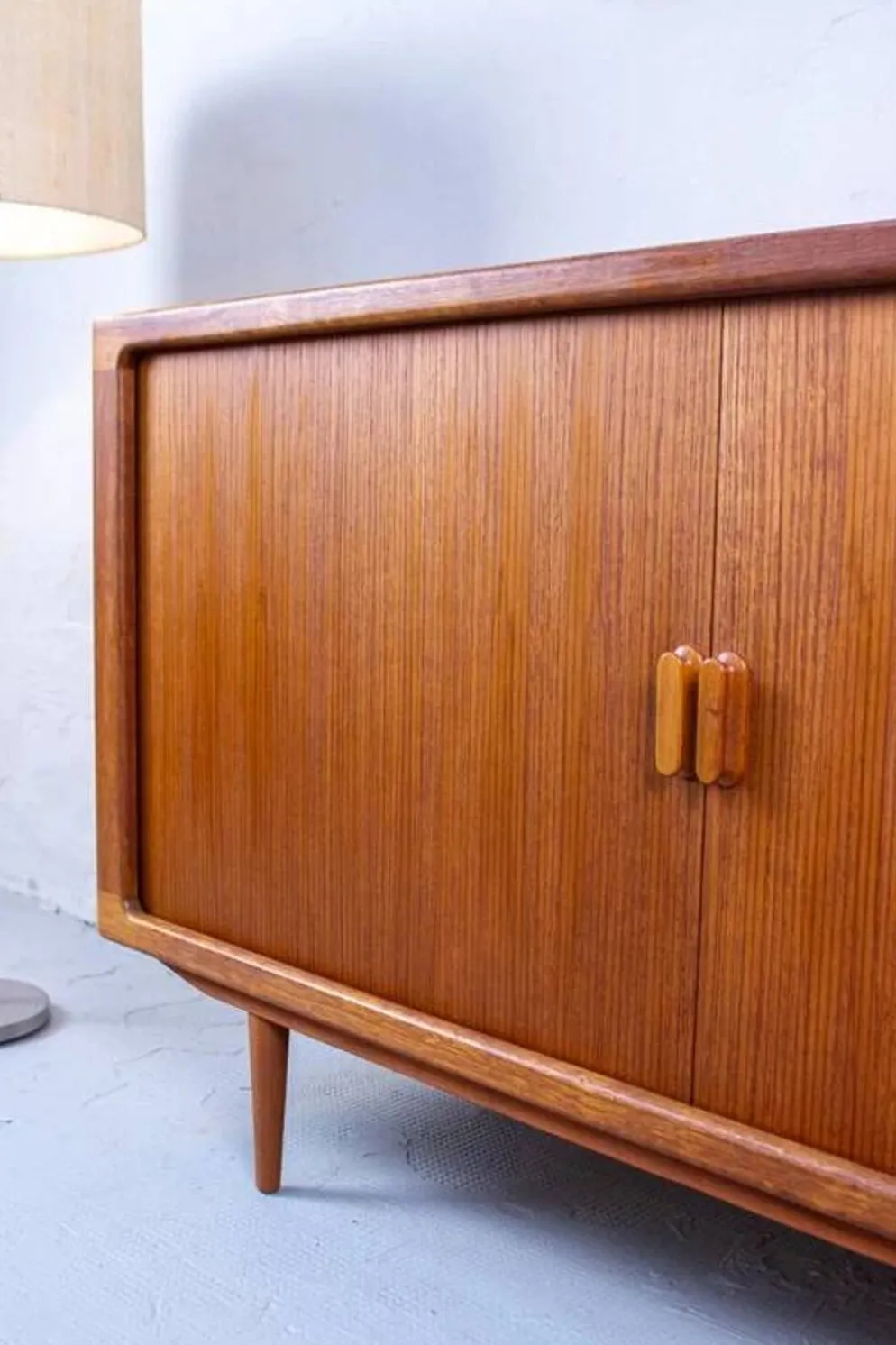 Buffet en teck vintage avec tiroirs, danois Silkeborg, milieu du siècle.