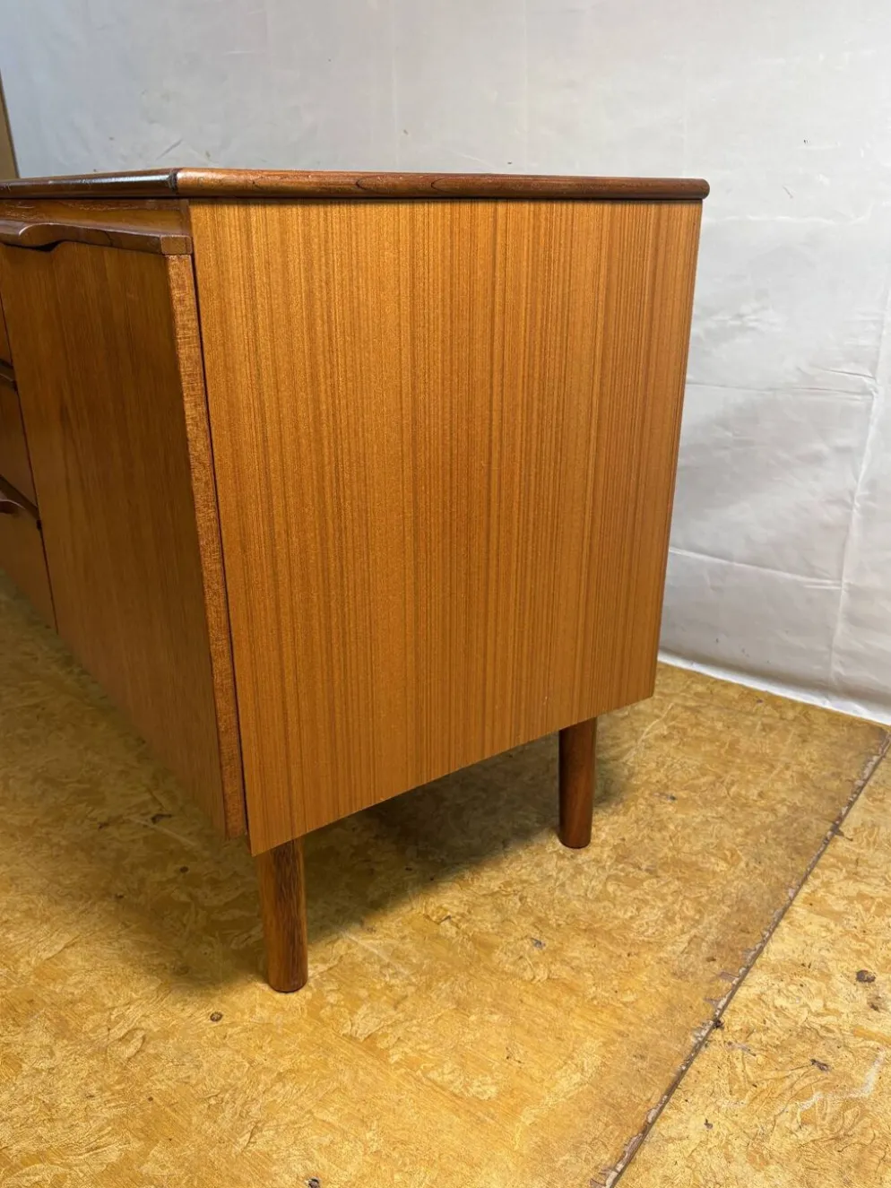 Buffet en teck vintage exceptionnel des années 60 | Scandinave britannique