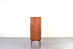 Buffet haut en teck du milieu du siècle par Rastad & Relling pour Eidsfjord Møbelfabrikk