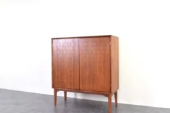 Buffet haut en teck du milieu du siècle par Rastad & Relling pour Eidsfjord Møbelfabrikk