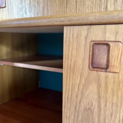 Buffet haut « Highboard » scandinave en teck blond avec bar intégré - 60's