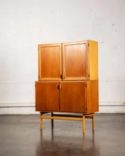 Buffet haut vintage style scandinave