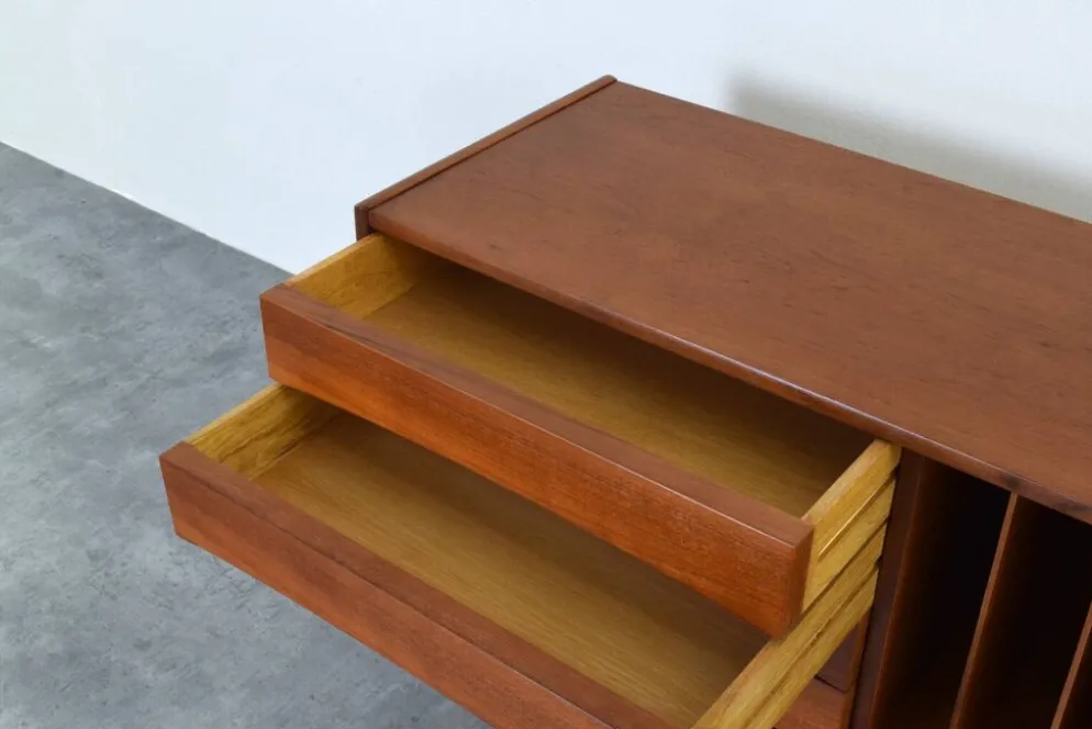 Buffet Hi-Fi en teck mi-siècle Ulvö par Erik Wørts pour Ikea, années 1960.