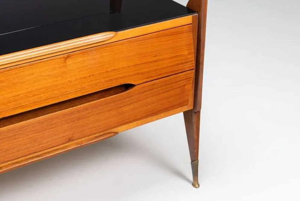 Buffet italien en noyer G. Cecchini e C. Cantu Italie 1950