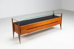 Buffet italien en noyer G. Cecchini e C. Cantu Italie 1950
