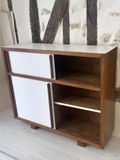 Buffet Le Corbusier édité par Pierre Guariche