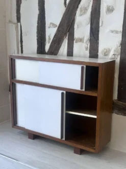 Buffet Le Corbusier édité par Pierre Guariche