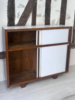 Buffet Le Corbusier édité par Pierre Guariche